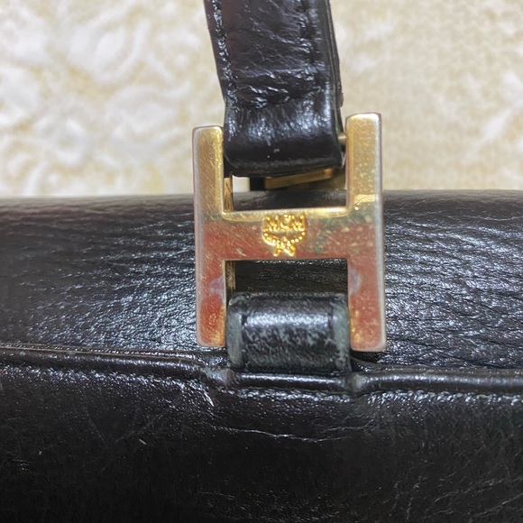 AUTHENTIC MCM MINI LEATHER HANDBAG - Picture 9 of 16
